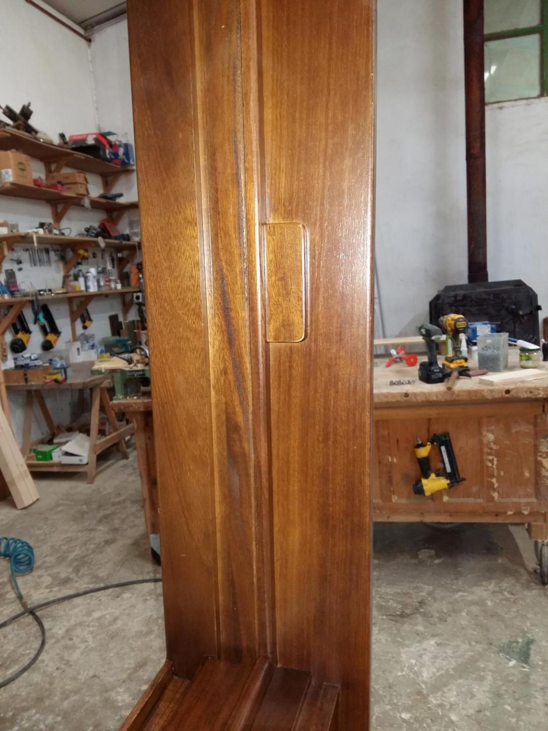Ventana Guillotina Madera de Roble con Contraventanas Mallorquinas