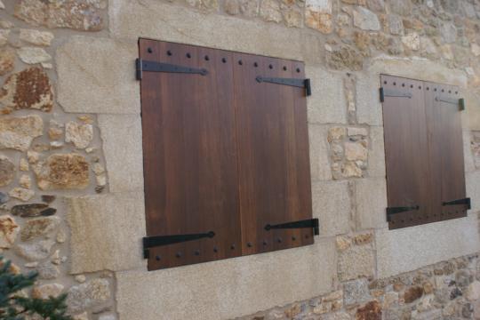Contraventanas Zetas Madera